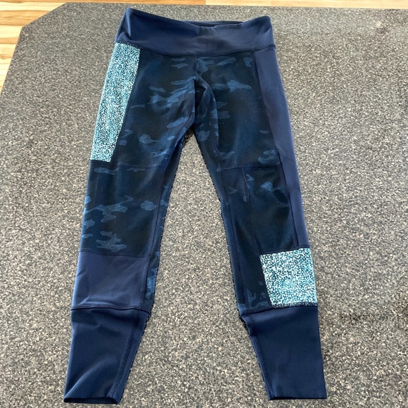 Lululemon Wunder Under Sashiko Patch Camo Leggings, Size 8 - Picture 1 of 7